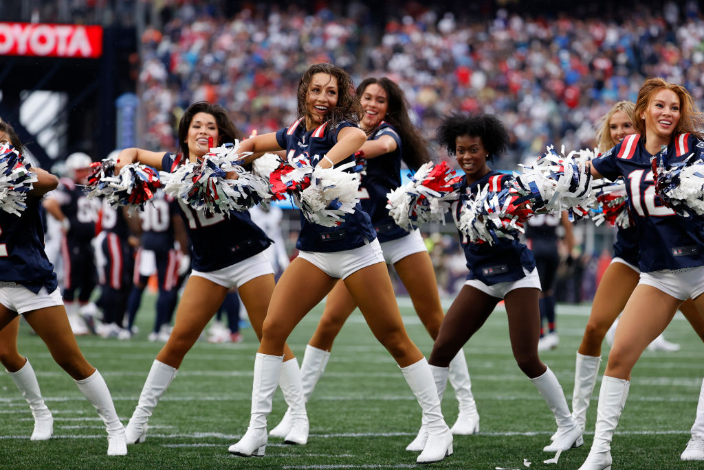 New England Patriots cheerleaders dancing during an NFL game